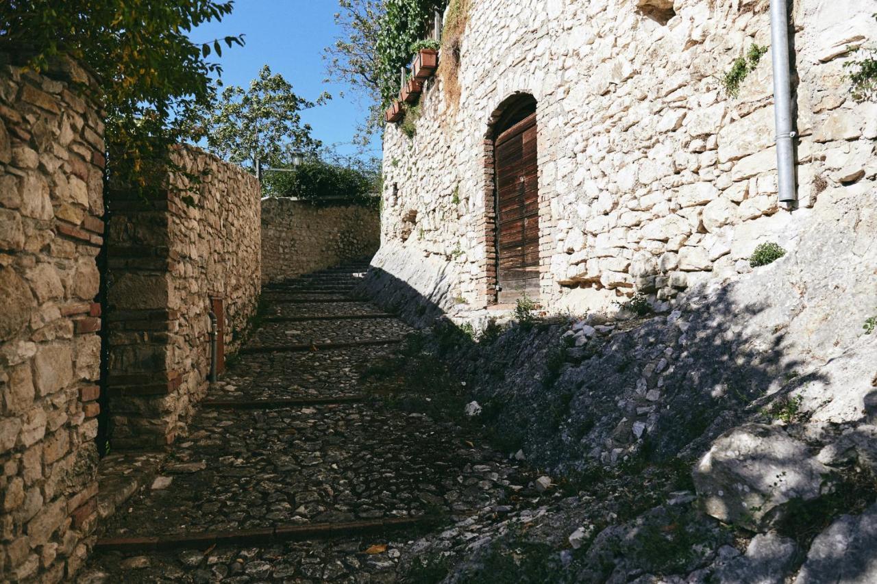 Albergo Diffuso Crispolti Labro المظهر الخارجي الصورة