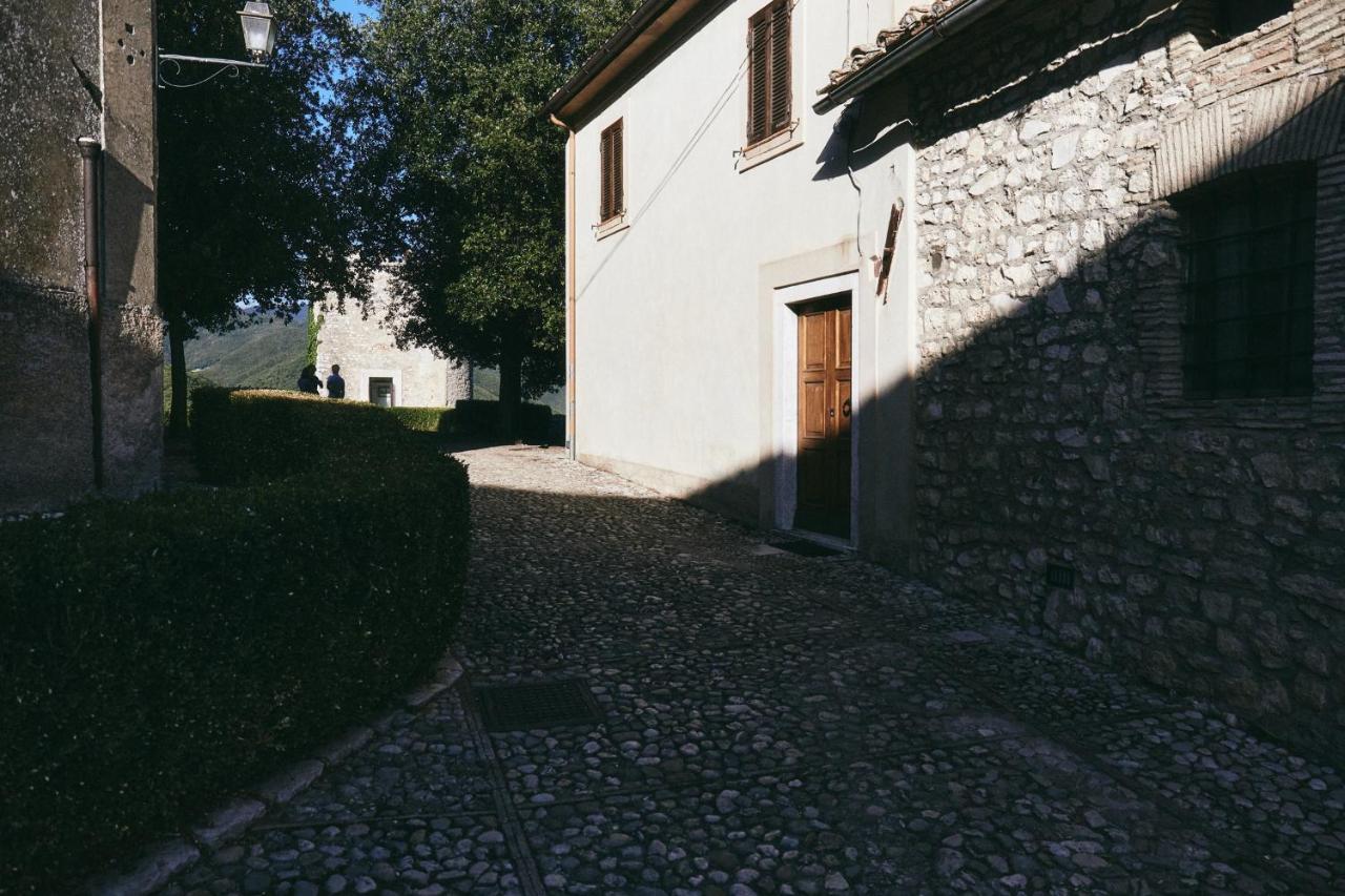 Albergo Diffuso Crispolti Labro المظهر الخارجي الصورة