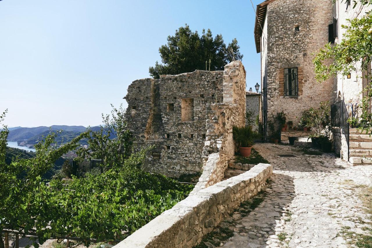 Albergo Diffuso Crispolti Labro المظهر الخارجي الصورة