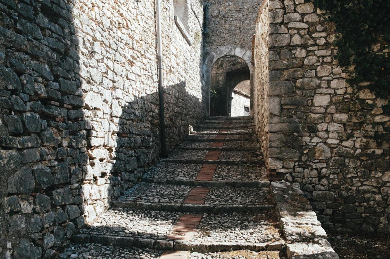 Albergo Diffuso Crispolti Labro المظهر الخارجي الصورة