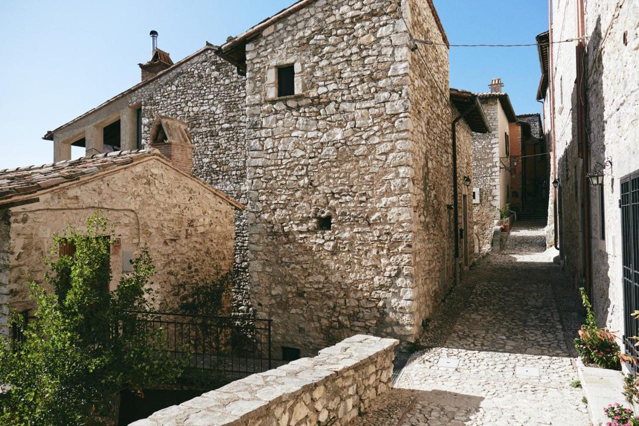 Albergo Diffuso Crispolti Labro المظهر الخارجي الصورة