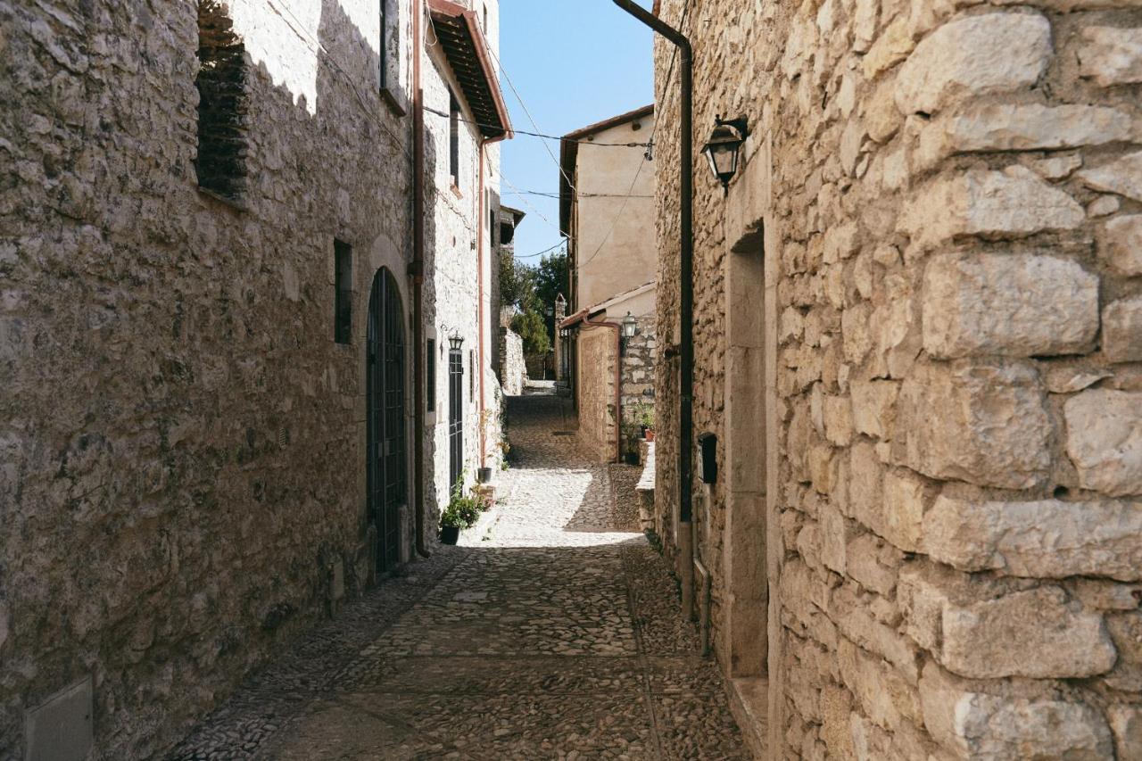 Albergo Diffuso Crispolti Labro المظهر الخارجي الصورة