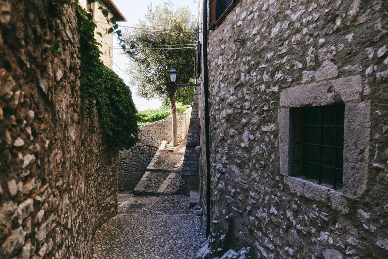 Albergo Diffuso Crispolti Labro المظهر الخارجي الصورة